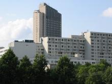 Вид со стороны Ленинского проспекта на ЦДТ и Парк Плейс